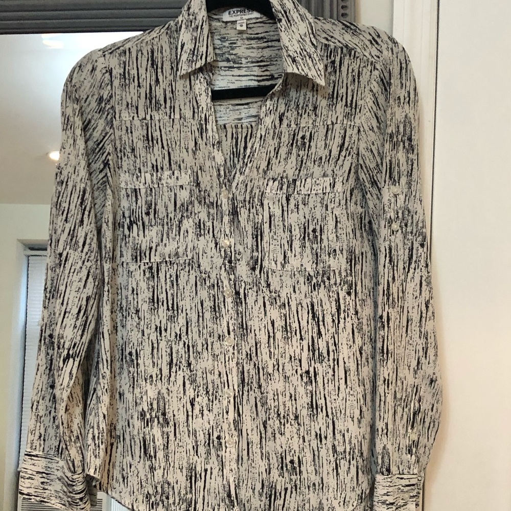 EXPRESS BUTTON DOWN SHIRT